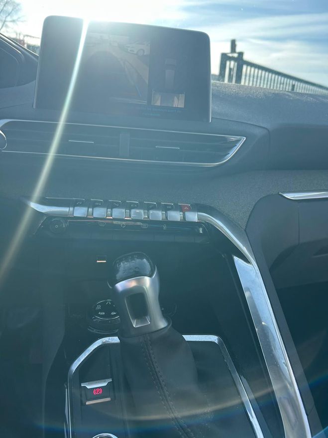 Peugeot 3008 II 1.2 L 130 CROSSWAY GPS BELLE 3 Jaune de 2017