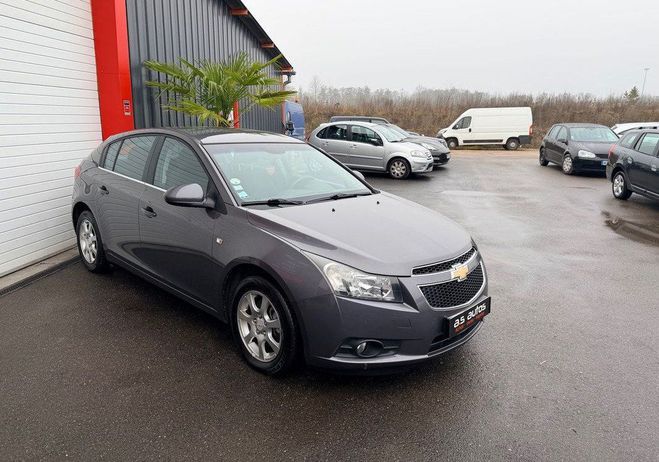Chevrolet Cruze 2.0 VCDI 163 CV HATCHBACK R�GULATEUR CLI Gris de 2012