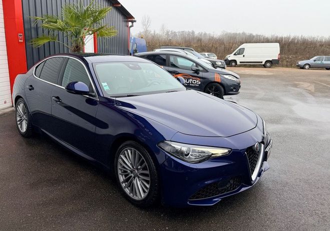 Alfa romeo Giulia 2.2 JTD AT8 180CV LUSSO BOITE AUTO GPS-  Bleu de 2017