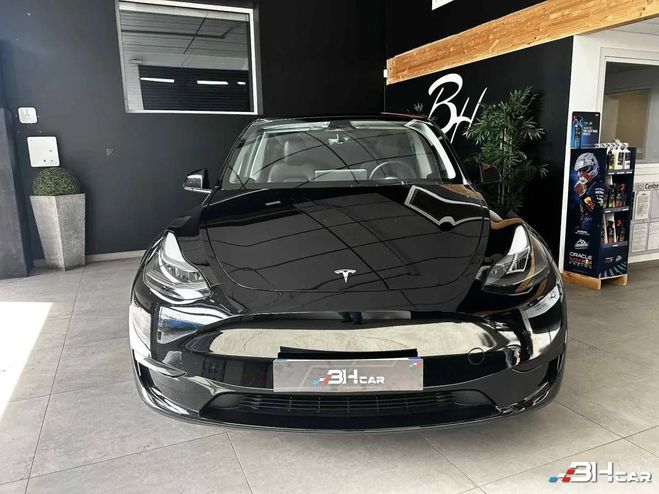 Tesla Model Y model-y 300cv grande-autonomie propulsio  de 2025