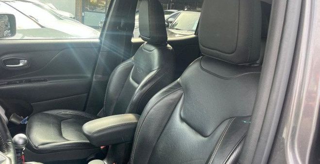 Jeep Renegade 1.6 MULTIJET S&S 120CH LIMITED Gris de 2017