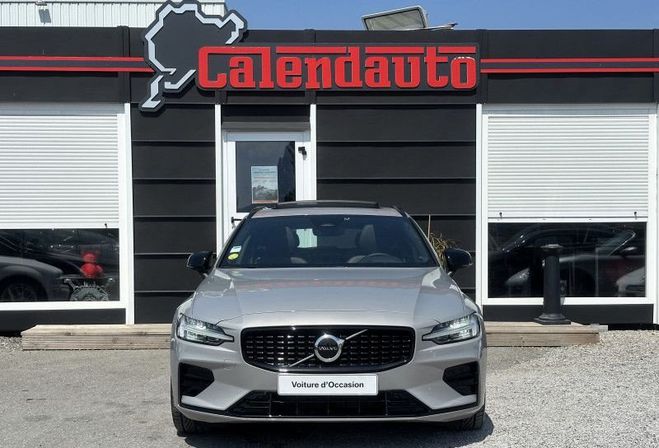 Volvo V60 B4 197CH PLUS STYLE DARK GEARTRONIC 8 Gris de 2023