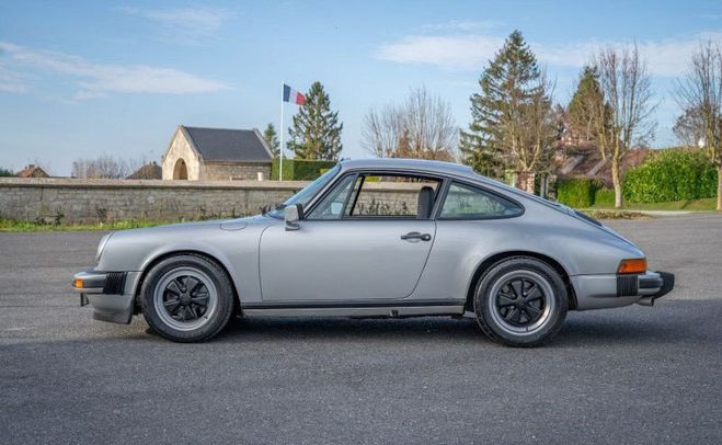 Porsche 911 3.0 SC | Restauration complete EXPERTISE Gris de 1977