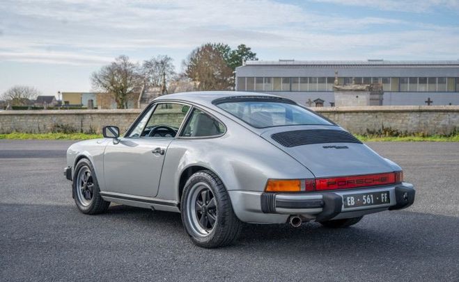 Porsche 911 3.0 SC | Restauration complete EXPERTISE Gris de 1977