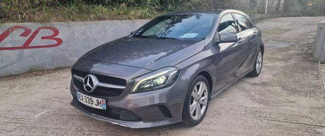 Mercedes Classe A III (W176) 180 Sensation 7G-DCT Gris de 2018