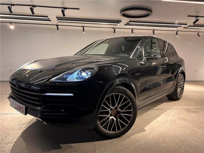 Porsche Cayenne Platinum Edition E-HYBRID 3.0 V6 462 CH  Noir de 2022