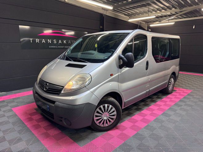Opel Vivaro TOUR 2.0 CDTI 90 ch 9 places Gris de 2012