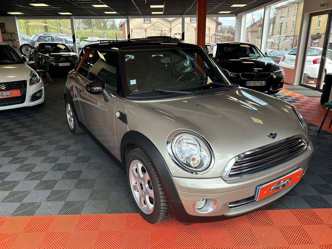Mini One COOPER II R56 PACK CHILI 1.6I 16V 120 cv Marron de 2007