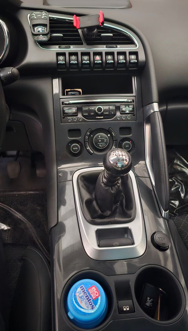 Peugeot 3008  2.0 HDI 150 2014  de 2014