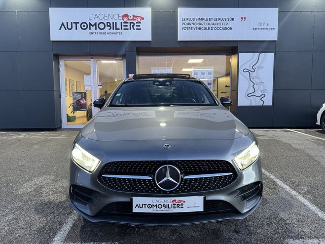 Mercedes Classe A 200 7G-DCT AMG LINE Gris de 2020