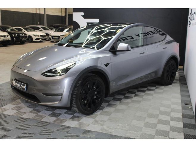 Tesla Model Y AWD Long Range GRIS FONCE de 2023