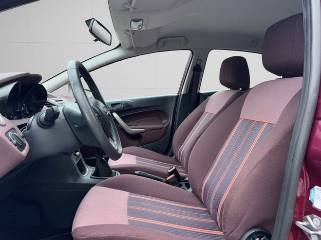 Ford Fiesta 1.25 82CH TREND 5P Mauve de 2009