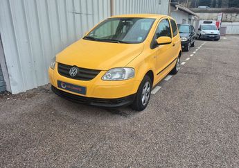  Voir d&eacute;tails -Volkswagen Fox Polo 1.2L 55 cv 2005 5 portes &agrave; Biot (06)