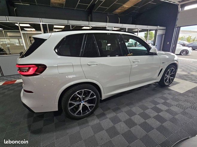 BMW X5 IV (G05) xDrive45e 394ch M Sport 17cv Blanc de 2022