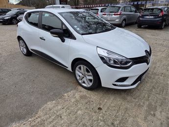  Voir d&eacute;tails -Renault Clio IV 1.5 DCI Business Eco2 &agrave;  Les Pennes-Mirabeau (13)