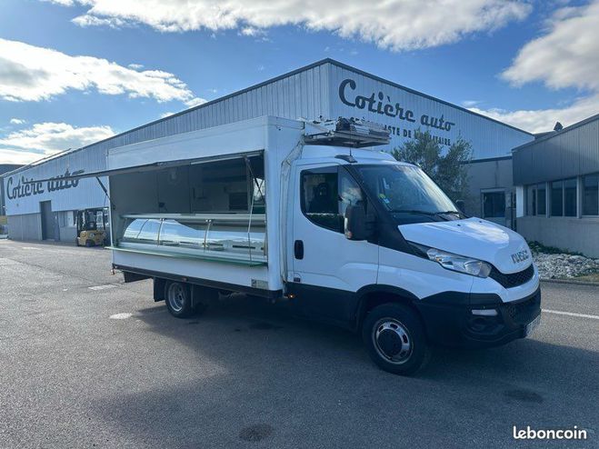 Cliquer pour voir la photo suivante Iveco Daily 42490 ht 35c15 boucherie charcuterie VAS de 2015