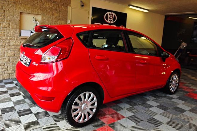 Ford Fiesta 1.5 TDCI TITANIUM CLIM CT OK Rouge Clair de 2016