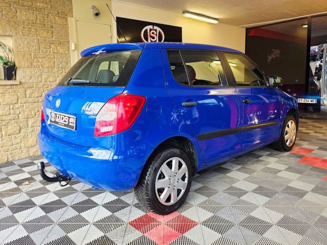Skoda Fabia II 1.2L CLIM SIEGES CHAUFFANT 4CV CT OK Bleu Clair de 2009
