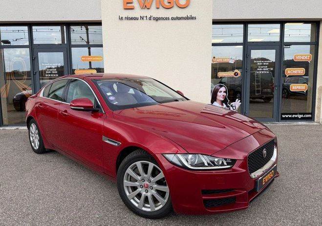 Jaguar XE 2.0 t p250 250ch pure bva entretien comp Rouge de 2018
