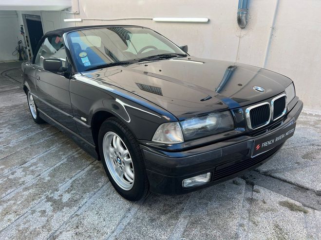 BMW Serie 3 Cabriolet ( E36 ) - 318CI - - Boite Auto Noir de 1999
