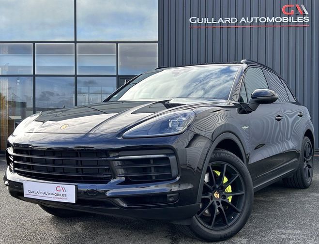 Porsche Cayenne 3.0 V6 E-HYBRID 462ch TIPTRONIC NOIR de 2019
