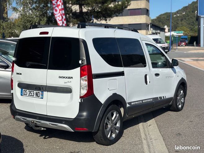 Dacia Dokker 1.2 tCe 115ch Stepway Blanc de 2015