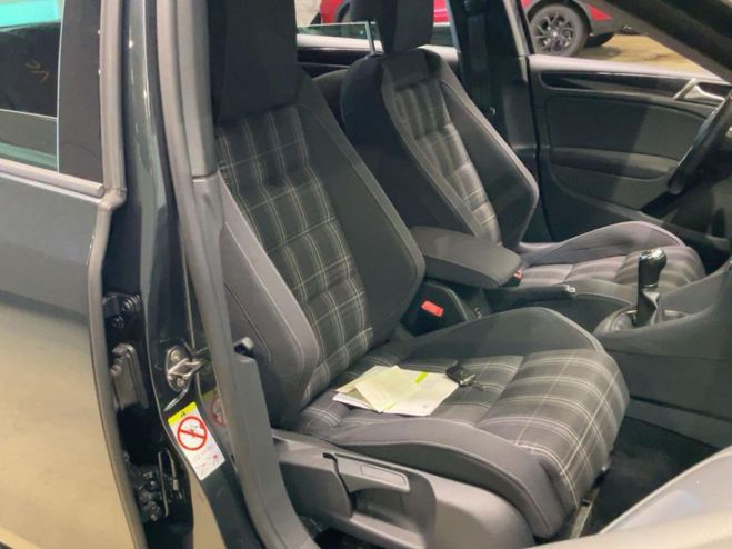 Volkswagen Golf 6 GTD 2.0 TDI 170 BVM6 GRIS de 2011