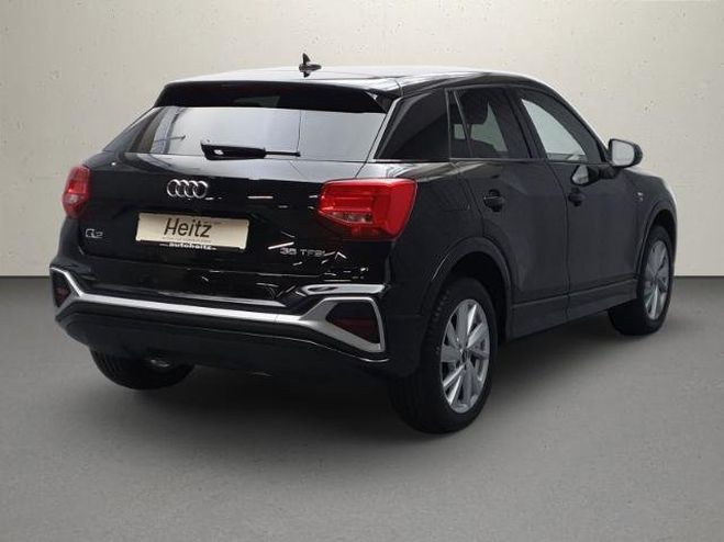 Audi Q2 35 TFSI S tronic S line Navi LED SHZ RFK Gris M�tallique de 