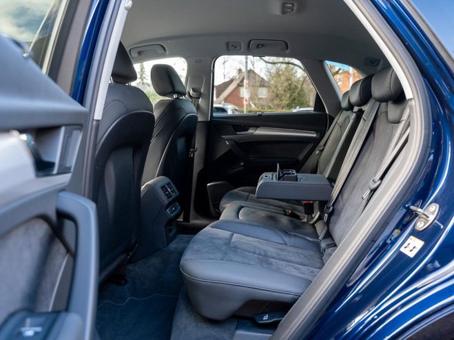 Audi Q5 TFSI e S line 50 e quattro 220(299) S tr Bleu M�tallique de 