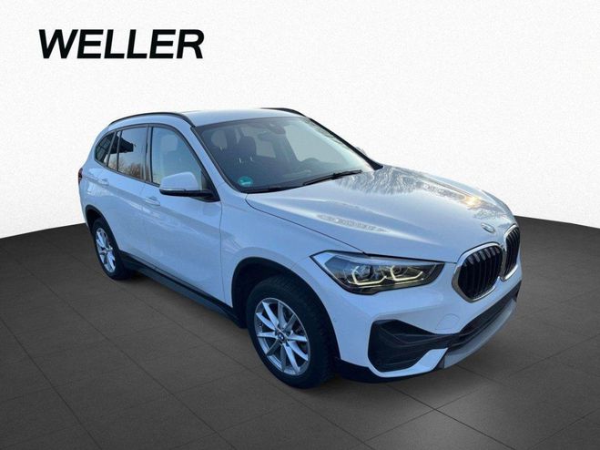 BMW X1 sDrive18i Aut. Advantage,LED,Navi,AHK,Ke Blanc de 