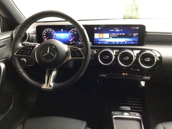 Voir d&eacute;tails -Mercedes Classe A 180 Progressive Line Advanced/AHK/MBUX/V &agrave; Leimbach (68)