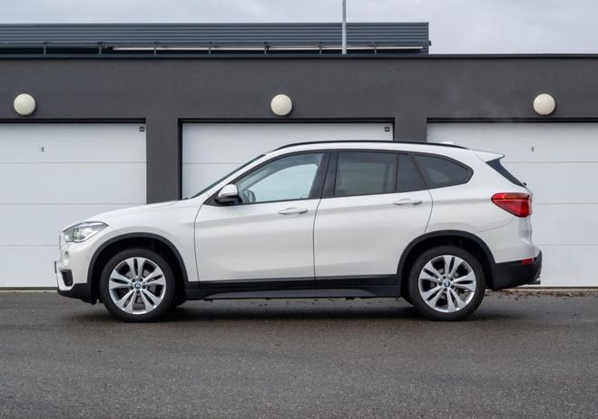 BMW X1 18d xdrive Business Blanc de 2019
