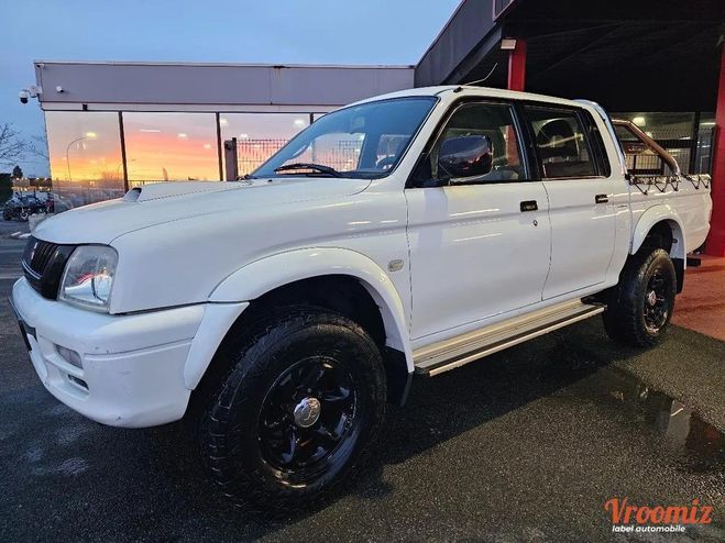 Mitsubishi L 200 DOUBLE CAB 2.5 TD 100 2WD Blanc de 1999