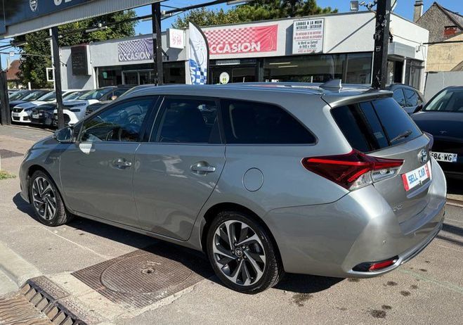 Toyota Auris Touring Sports 1.8 hybrid 136ch Desing Gris de 2017