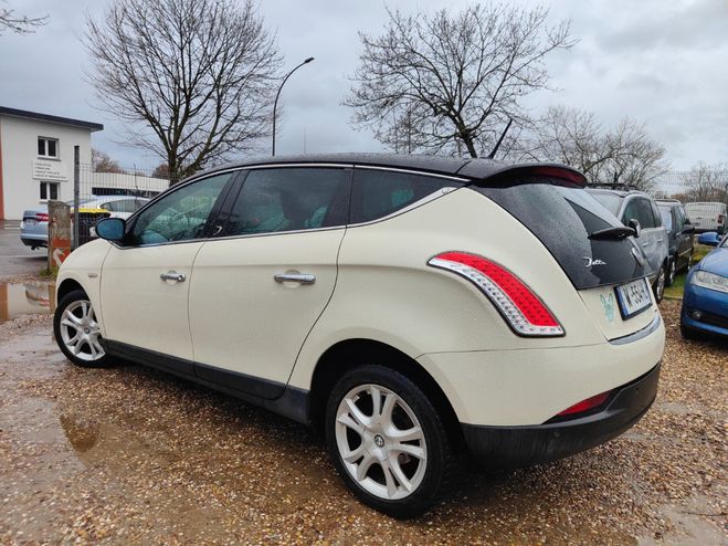 Lancia Delta 1.6 Multijet 120 ch Platino *CUIR*TOIT P Blanc de 2009