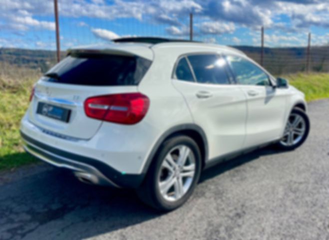 Mercedes Classe GLA CLASSE 200 CDI 136ch SENSATION 7G-DCT  de 2014