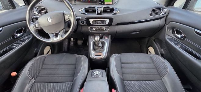 Renault Grand Scenic III (2) 1.2 TCe 130 7 Places BOSE Editio  de 2016