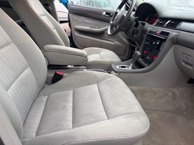 Audi A6 II AVANT 2.5 V6 TDI 163 ADVANCE EDITION Gris anthracite de 2004