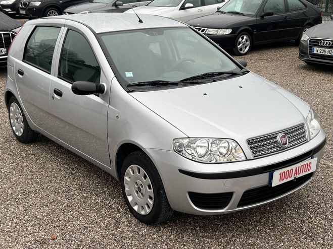 Fiat Punto II 1.2 8v 60ch Cult II 5p GRIS de 2009