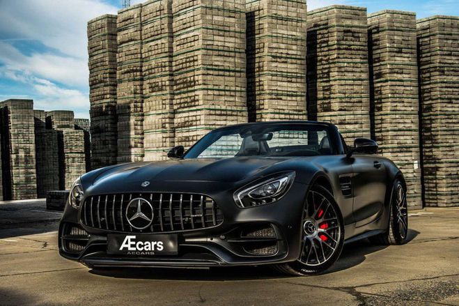 Cliquer pour voir la photo suivante Mercedes Amg GT C Gris de