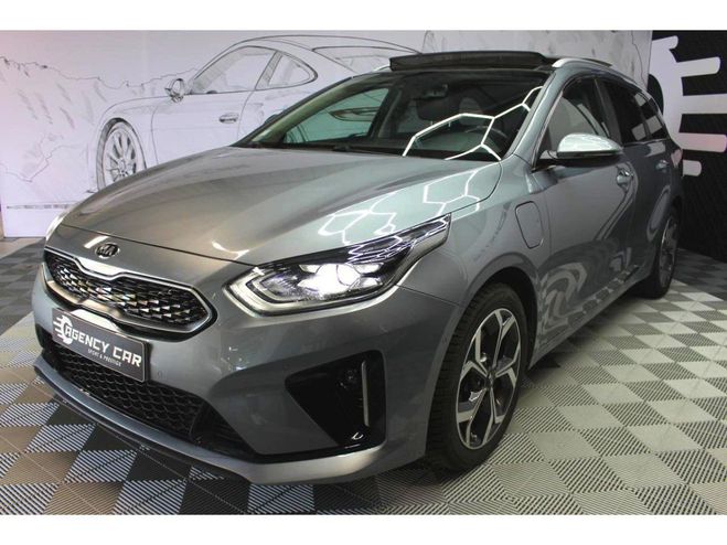 Kia Ceed d SW CEED 1.6 GDI - GT LINE PREMIUM - Hy GRIS FONCE de 2021