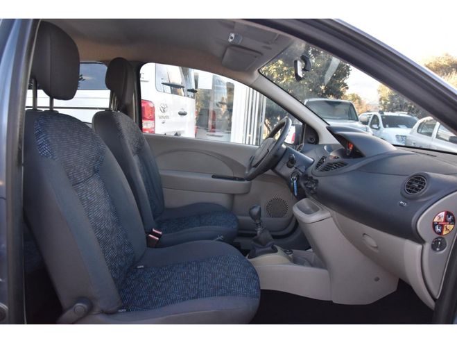 Renault Twingo 1.2i 16V LEV - 75 Authentique grise de 2010
