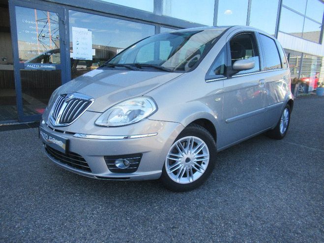 Cliquer pour voir la photo suivante Lancia Musa 1.3 Multijet 16v 90 ch Platino BEIGE de 2009