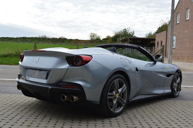 Ferrari Portofino M 3.9i V8 620 ch - 2.500 km - NEUVE ! gris titane de 2023