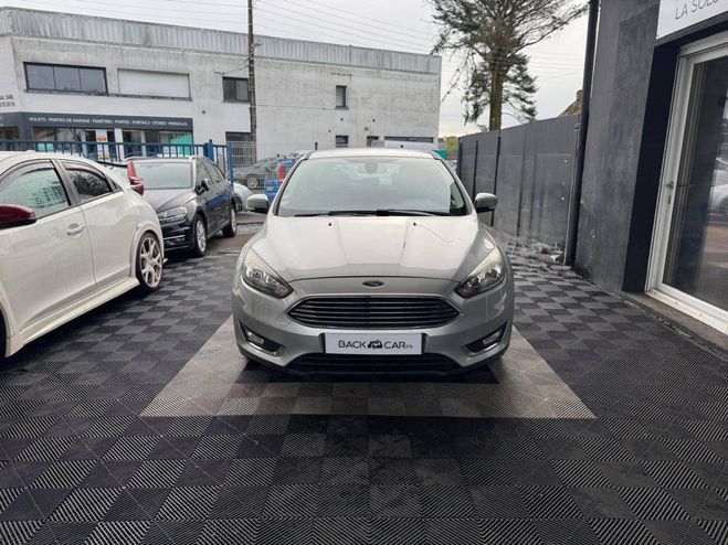 Ford Focus 1.0 EcoBoost 125 S&S Titanium GRIS CLAIR de 2015