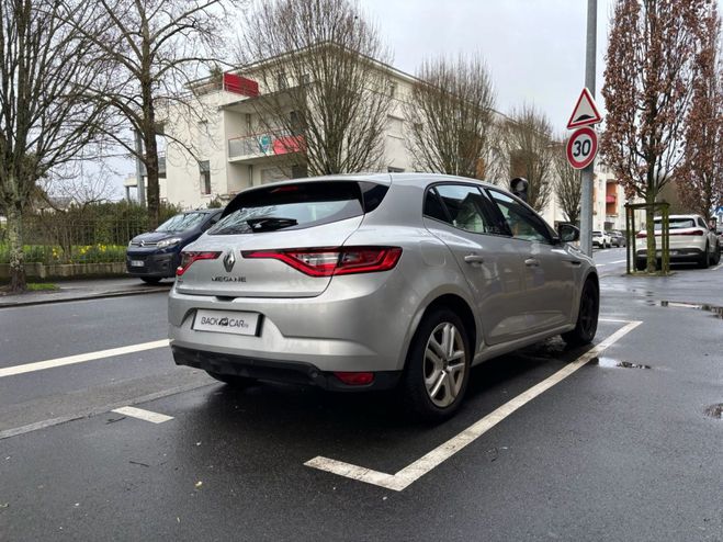 Renault Megane IV BERLINE dCi 110 Energy EDC Zen GRIS CLAIR de 2018