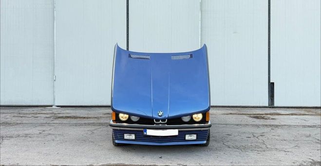 BMW Serie 3 323 I e21 1981 Bleu de 1981