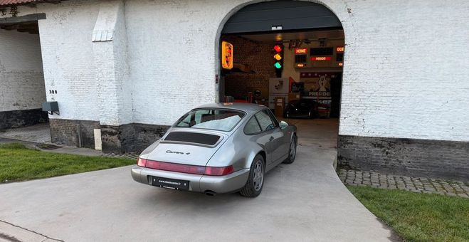 Cliquer pour voir la photo suivante Porsche 911 964 Carrera 4 Etat Exceptionnel Gris de 1990