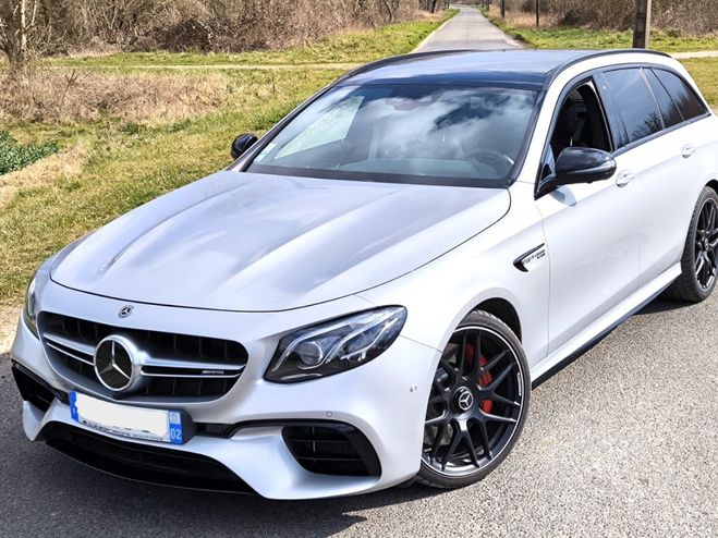Cliquer pour voir la photo suivante Mercedes Classe E E63S AMG 612CV GRISE de 2018