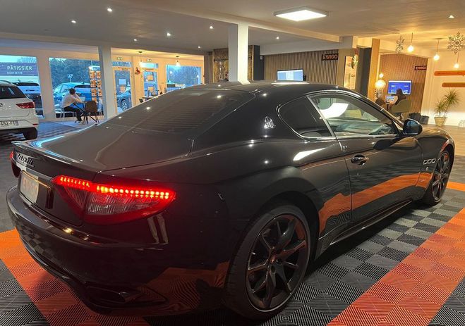 Maserati Gran Turismo 4.7 460 sport bva Noir de 2012